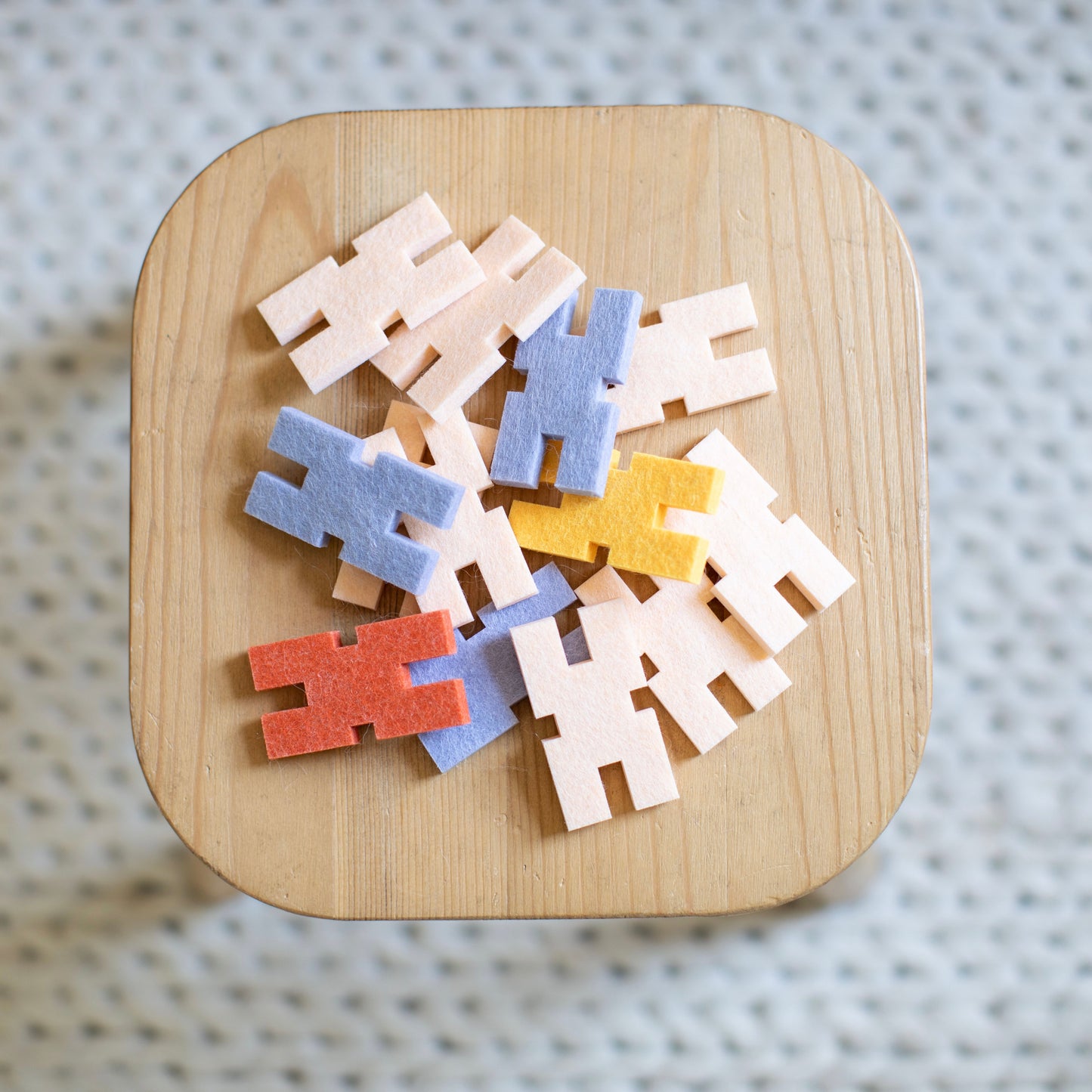 interlocking blocks pocket set + travel board